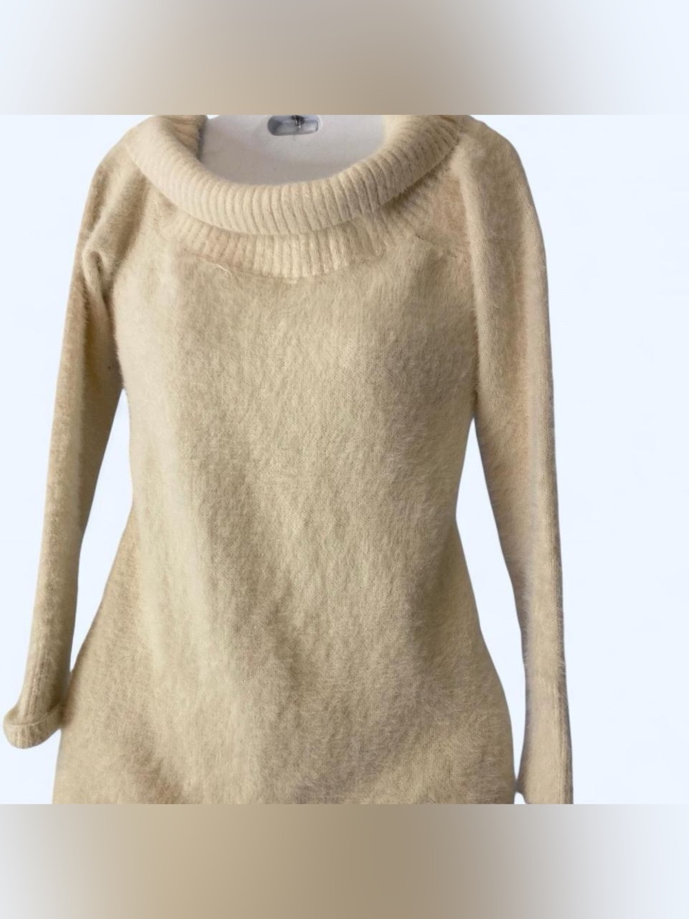 LOFT cream faux fur sweater Size XS #knitwear